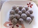 Almond Dates Honey Balls